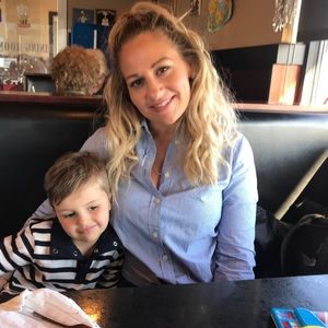 Meet your Posher, Bobbi